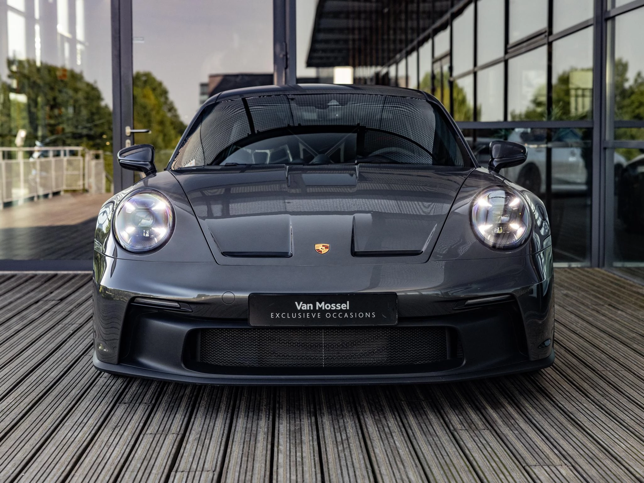 Porsche-911-image-2