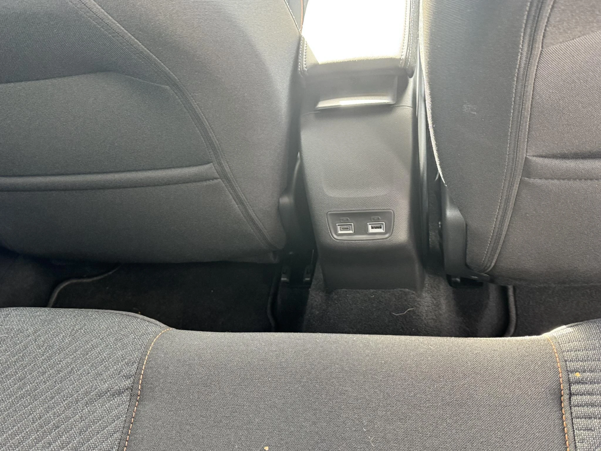 Peugeot-208-image-15