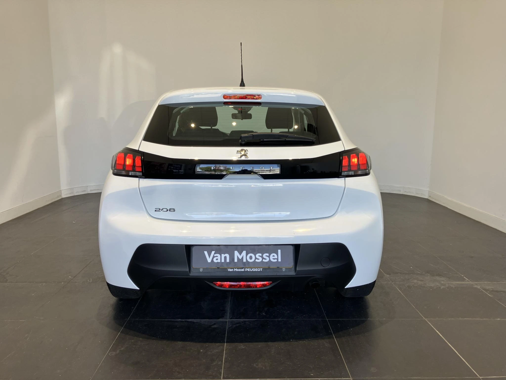 Peugeot-208-image-6