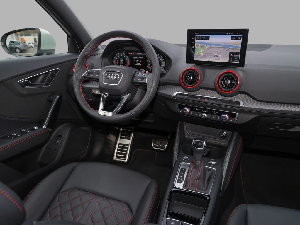 Audi Q2 35 TFSI S line S tronic