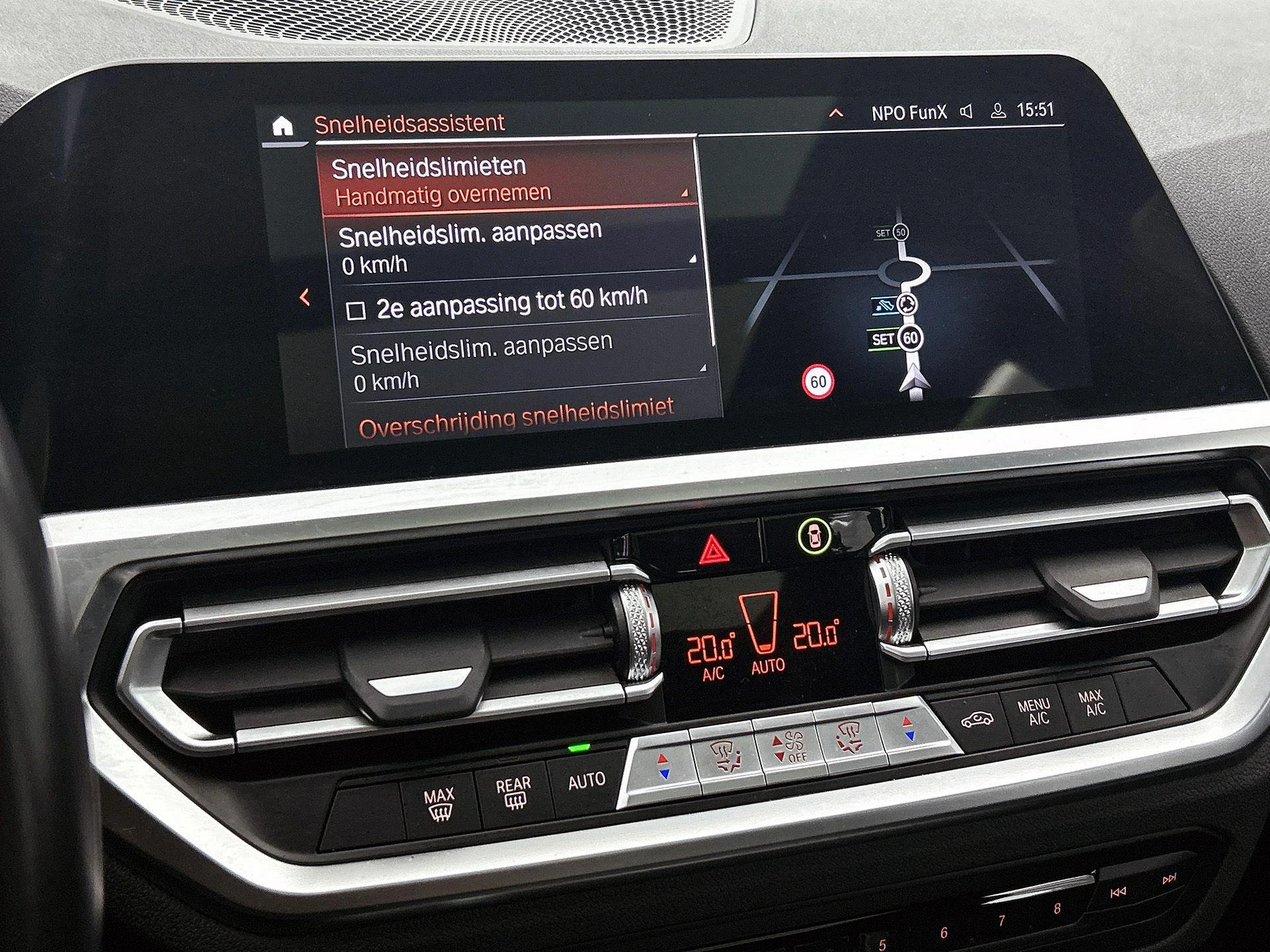 BMW-3 Serie-image-15