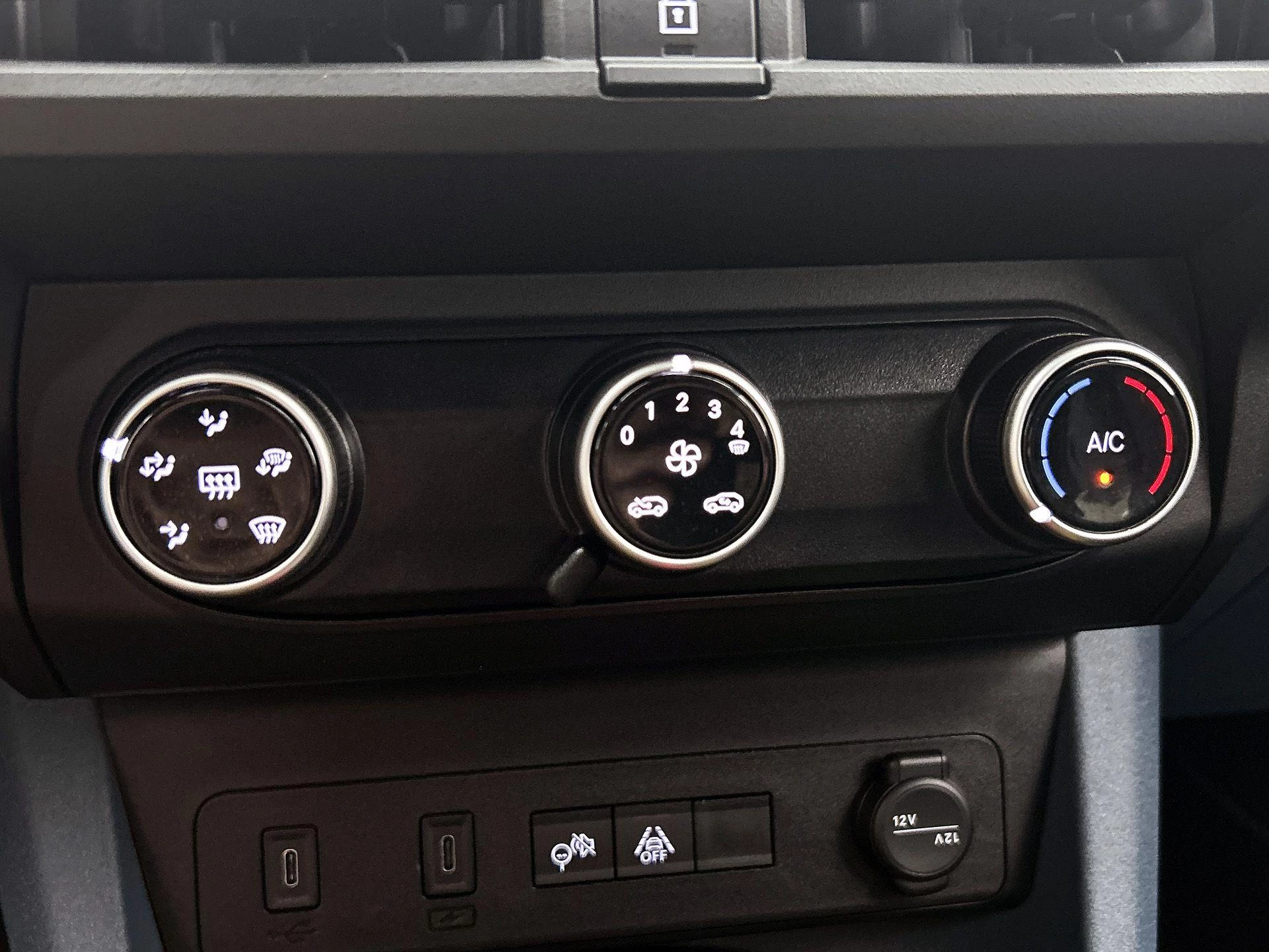 Fiat Grande Panda 1.2 Hybrid ICON