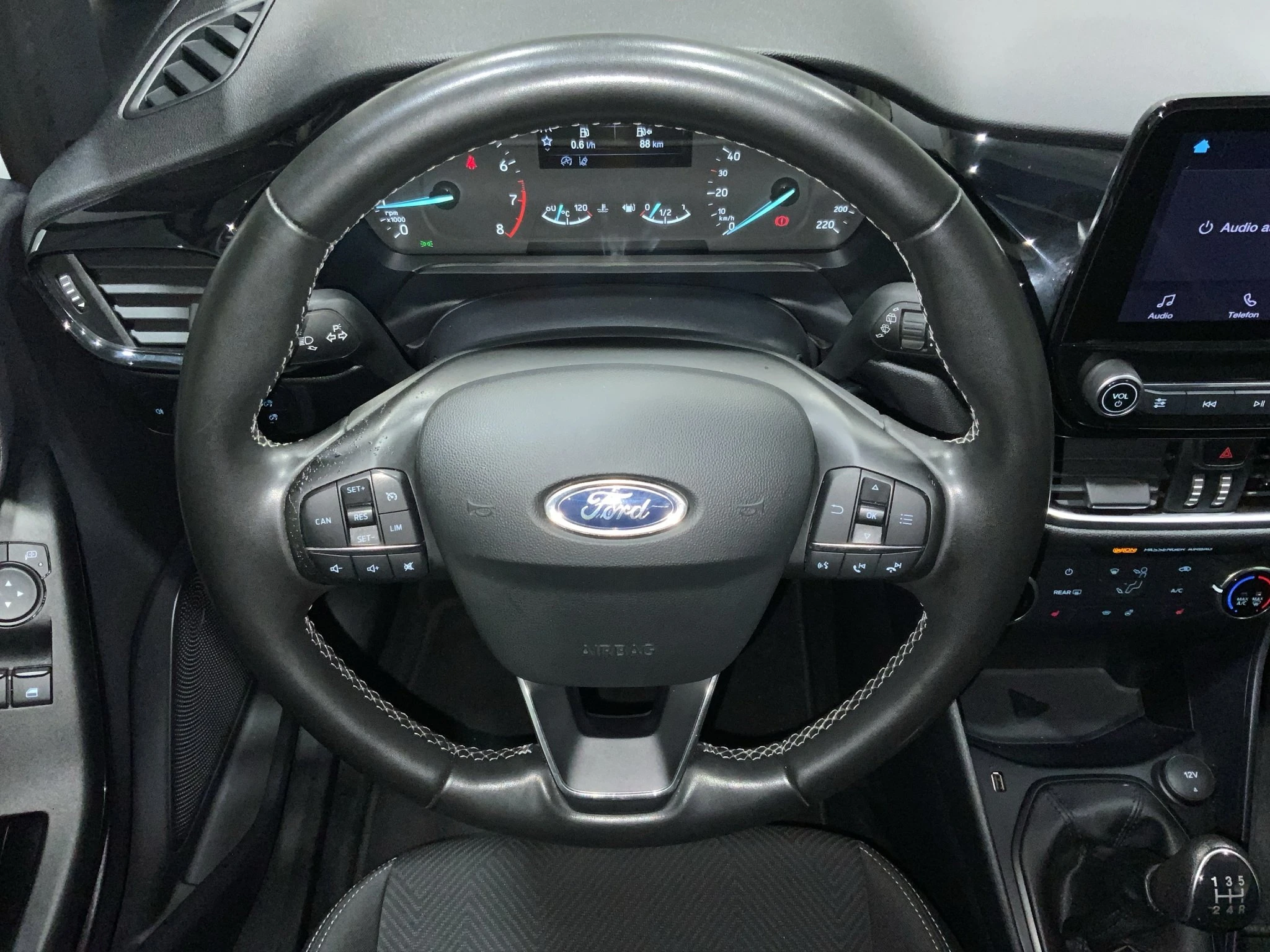 Ford Fiesta Cool & Connect 1.1 Schräghecklimousine. 55 kW. 3-türig