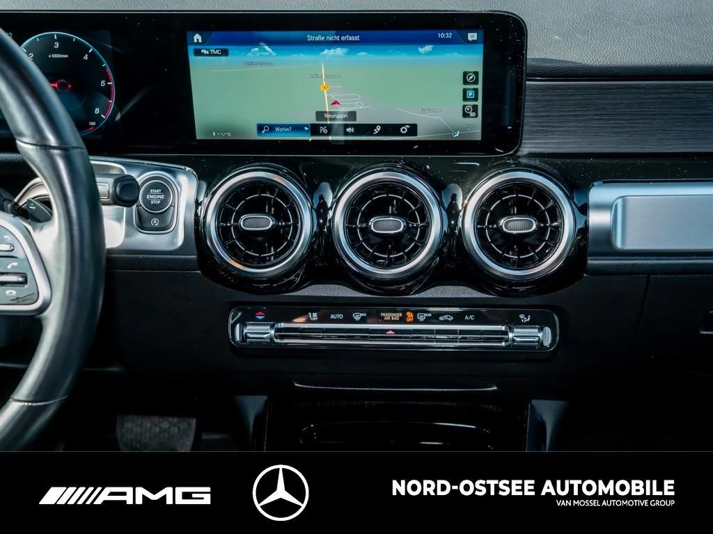 Mercedes-Benz GLB 200 d 4M PROGRESSIVE NIGHT 7-SITZER 360 NAVI ProgressiveX247 GLB 200 d 4M PROGRESSIVE NIGHT 7-SITZER 360 NAVI Progressive