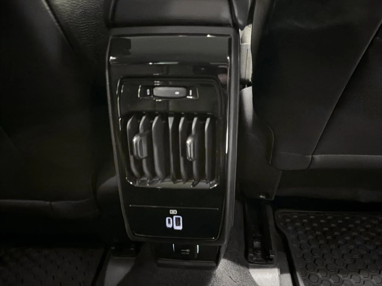 Jeep-Compass-image-18