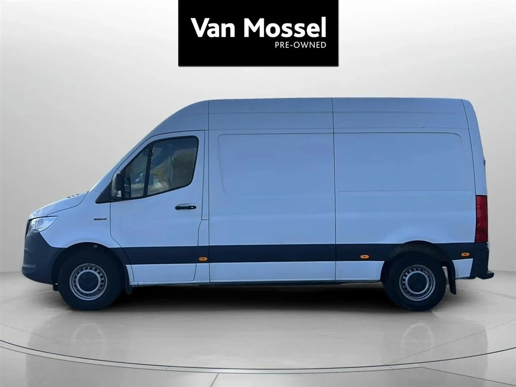 Mercedes-Benz-eSprinter-image-1