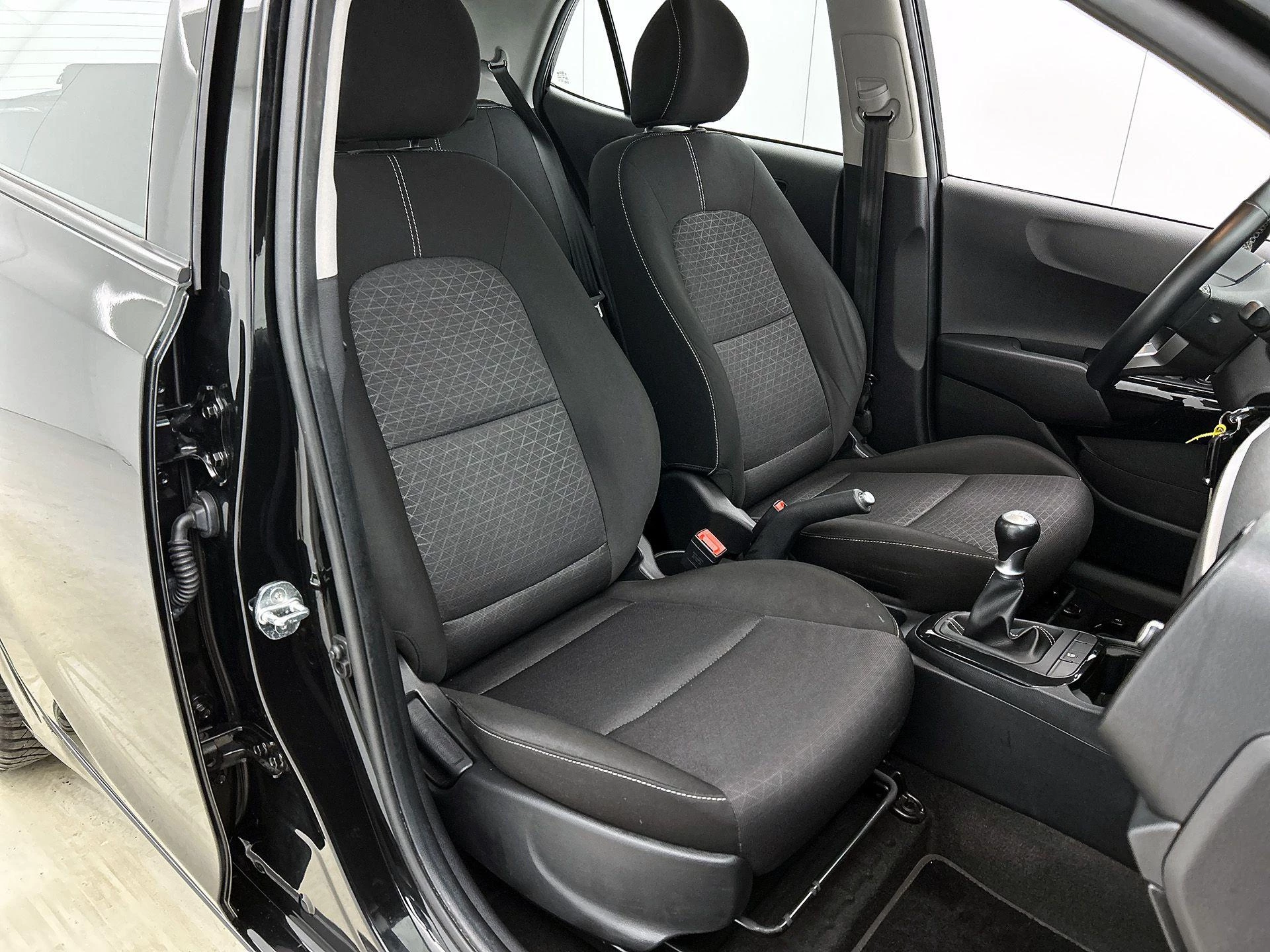 Kia Picanto 1.0 DPi DynamicLine 67 PK