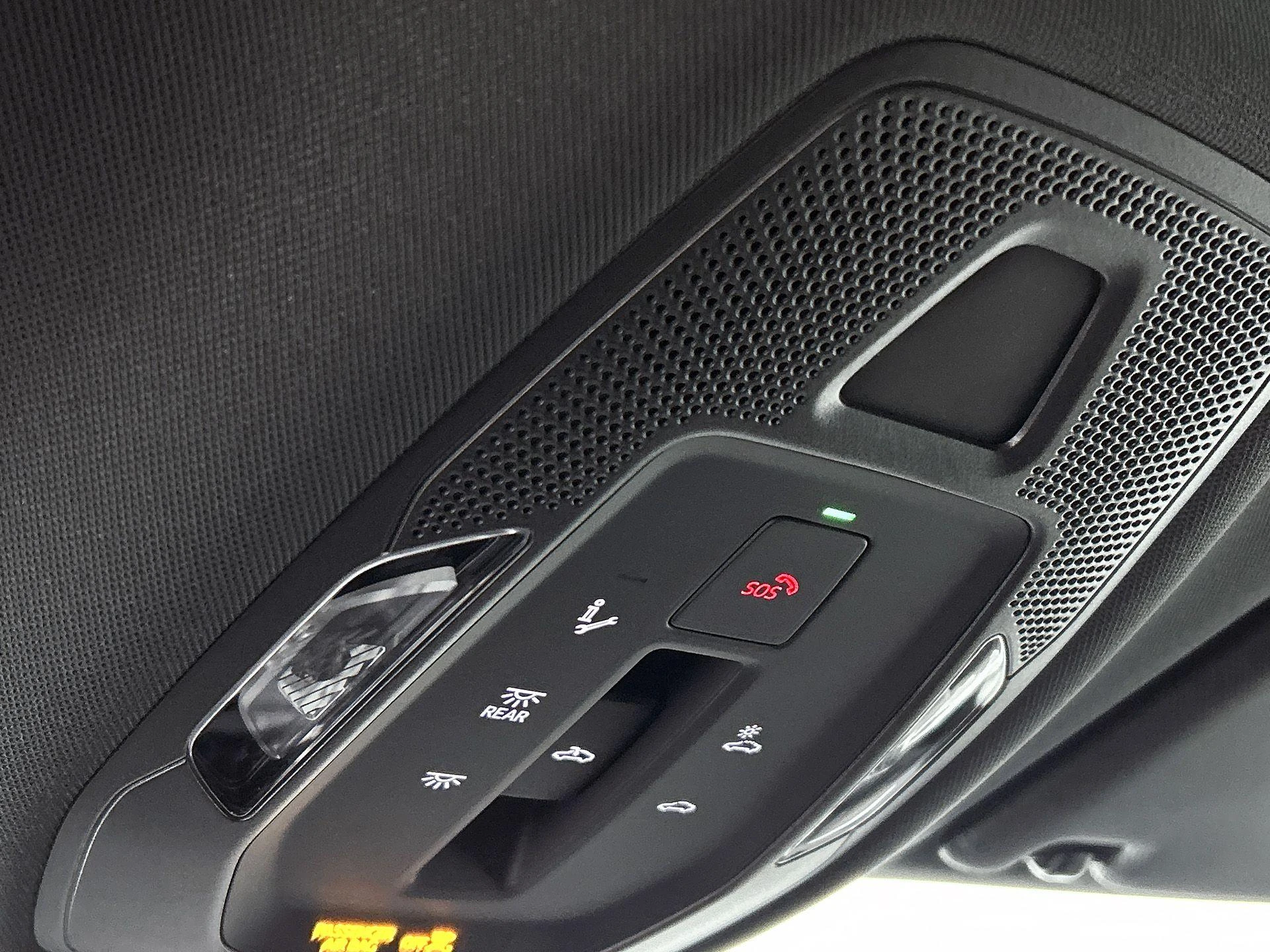 Audi-Q6 e-tron-image-19