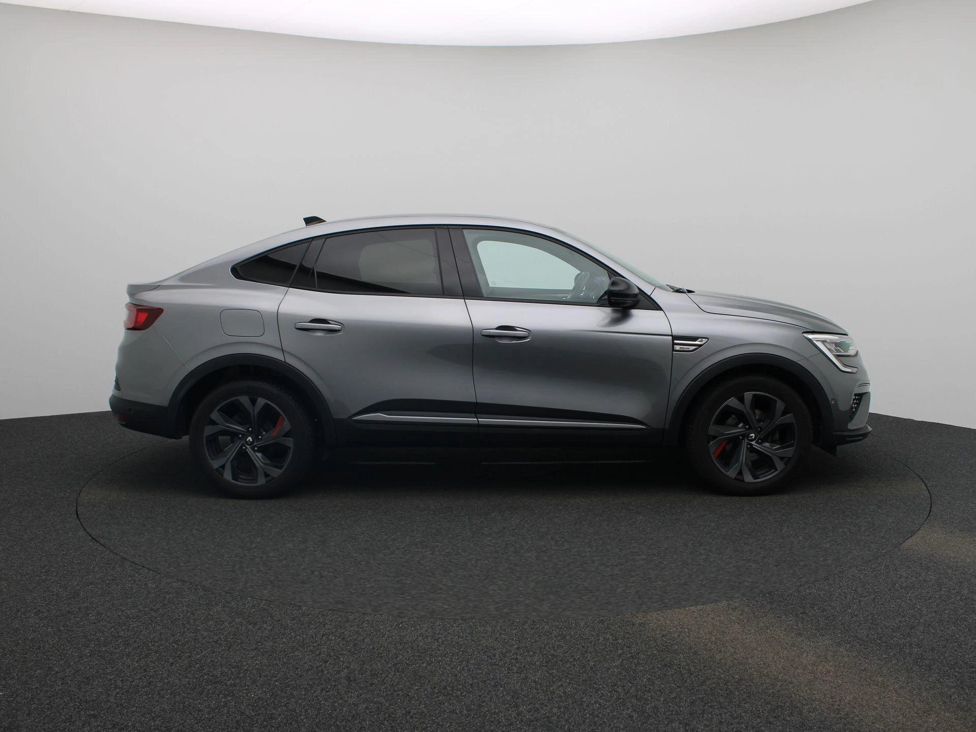 Renault-Arkana-image-5