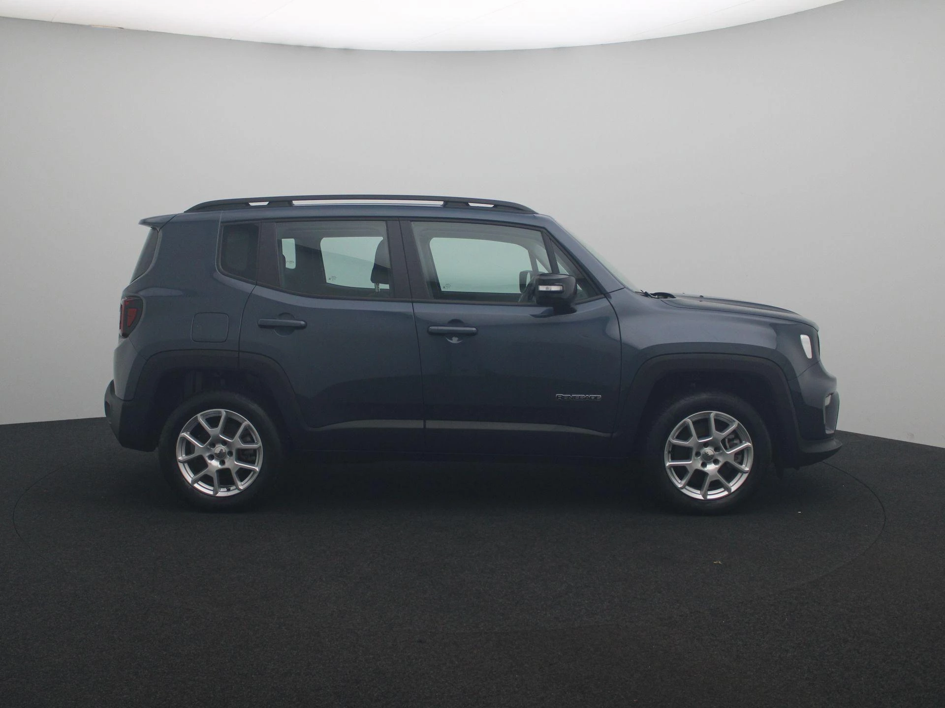 Jeep-Renegade-image-6