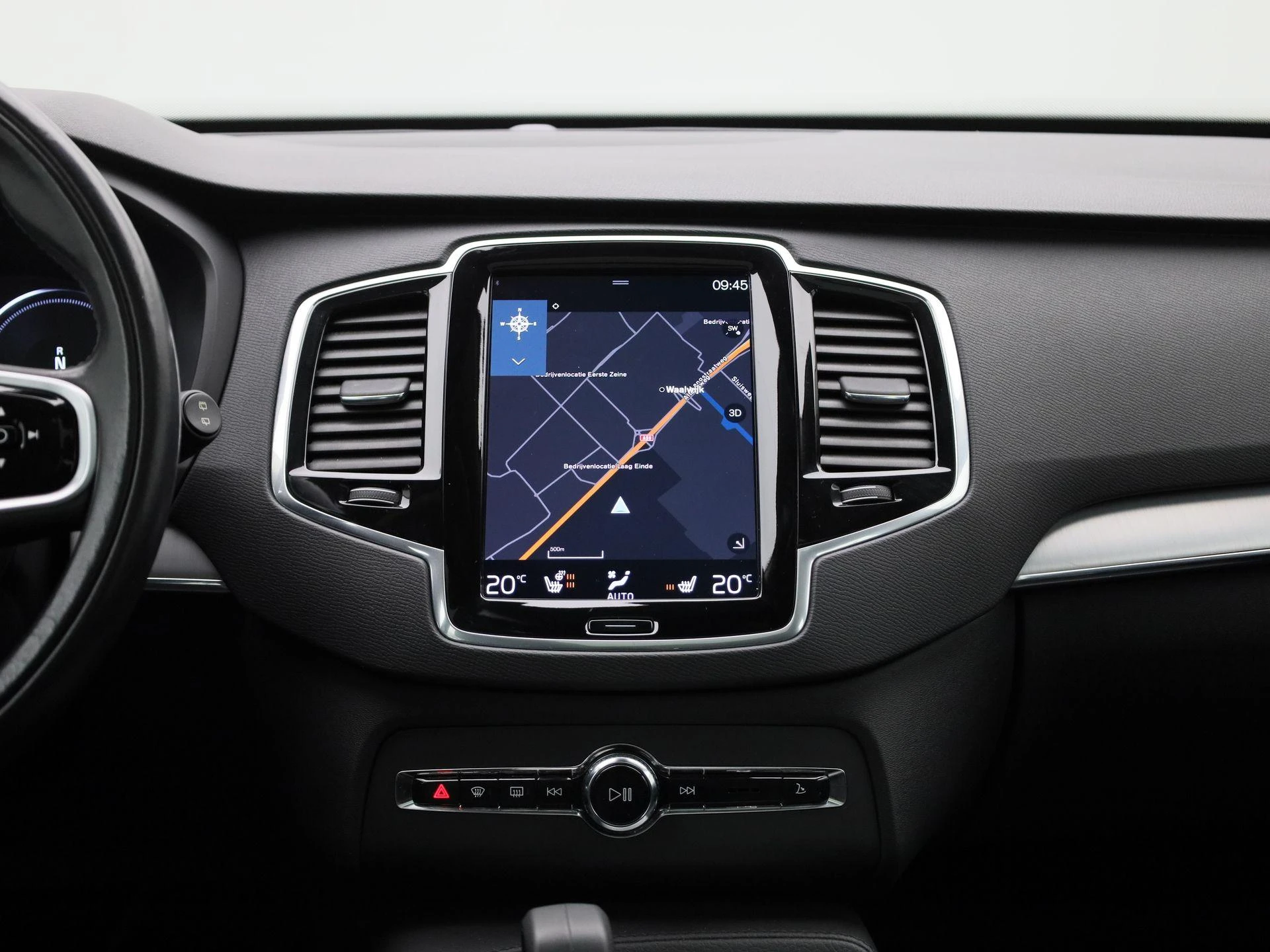 Volvo-XC90-image-8