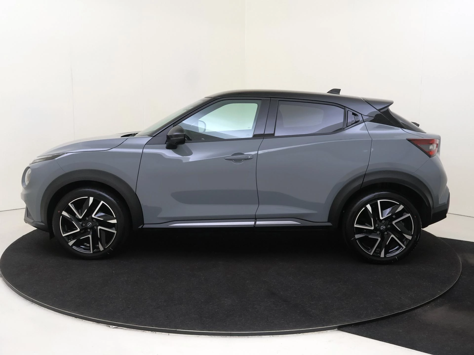 Nissan-Juke-image-7