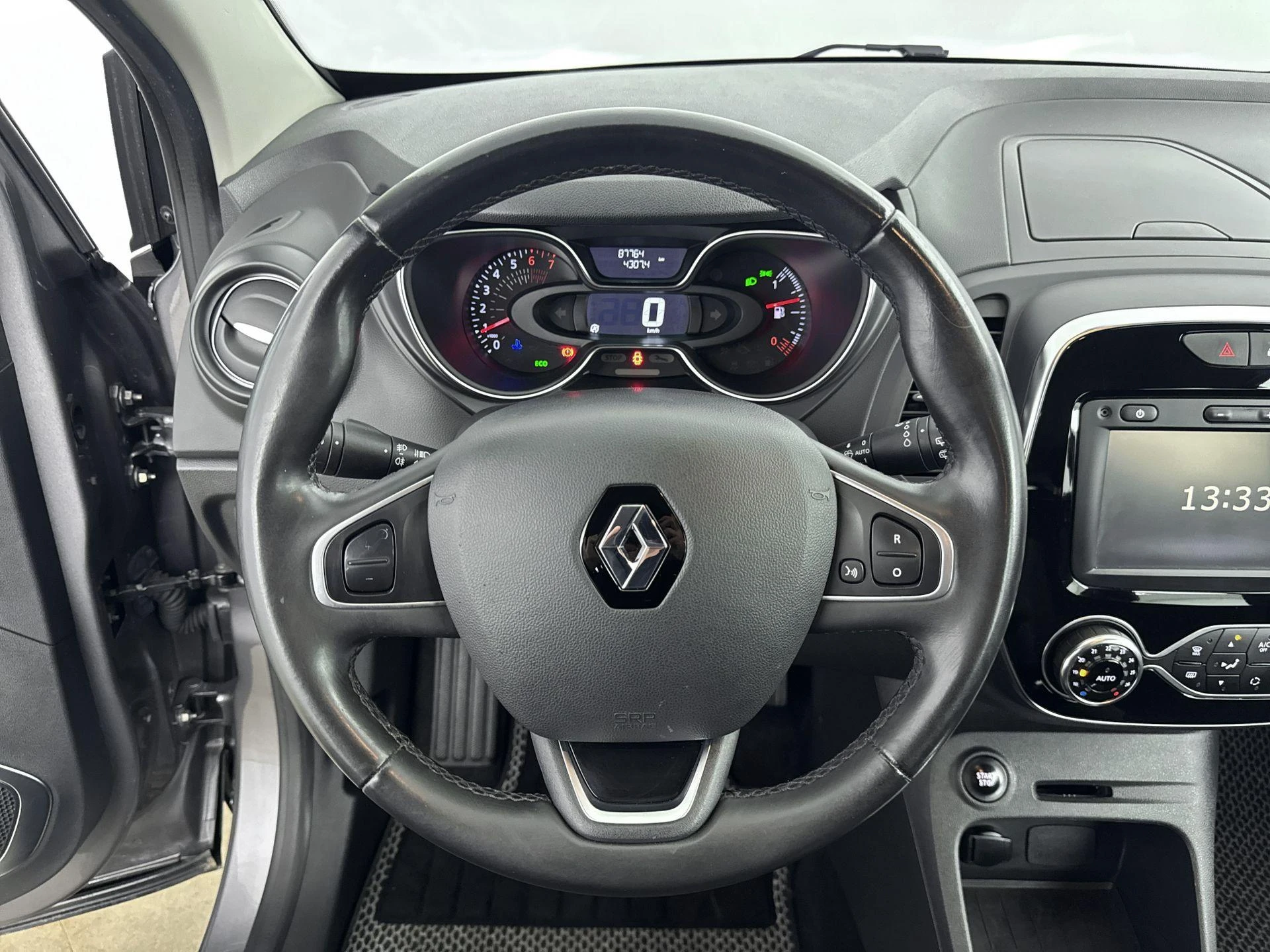 Renault-Captur-image-20