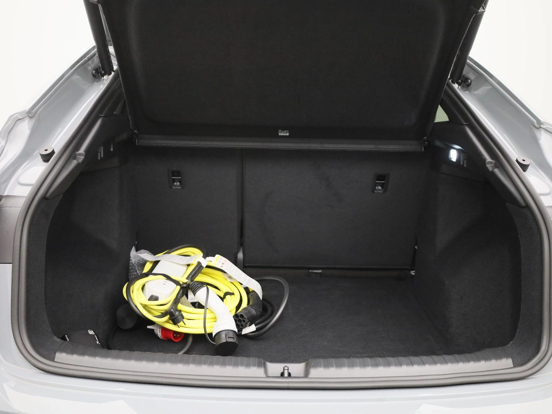 Audi-Q4 Sportback e-tron-image-13