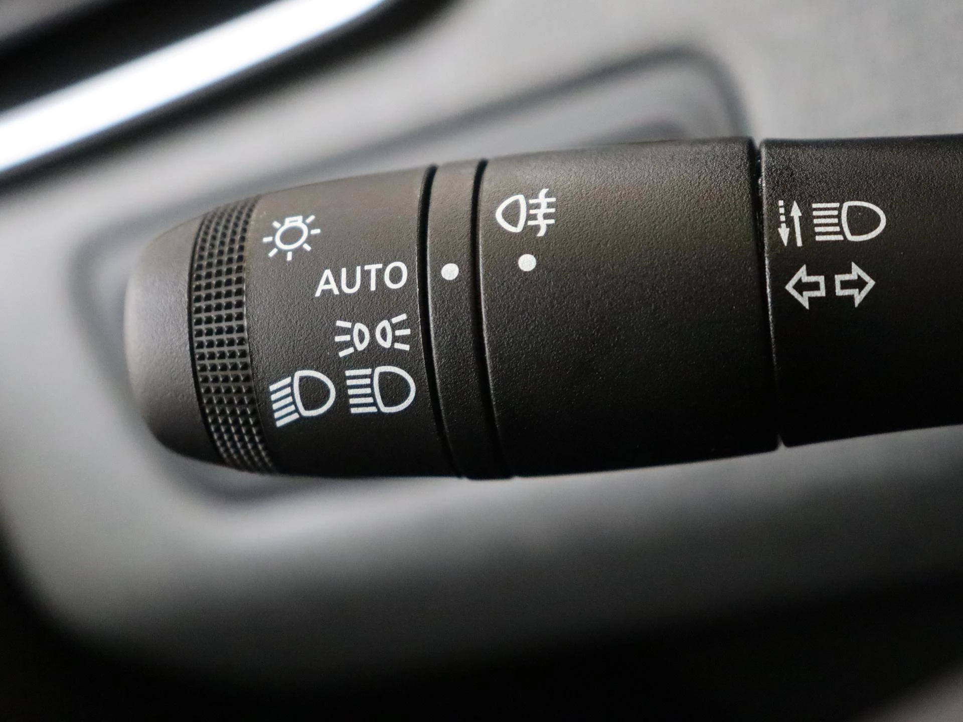 Renault-Clio-image-26