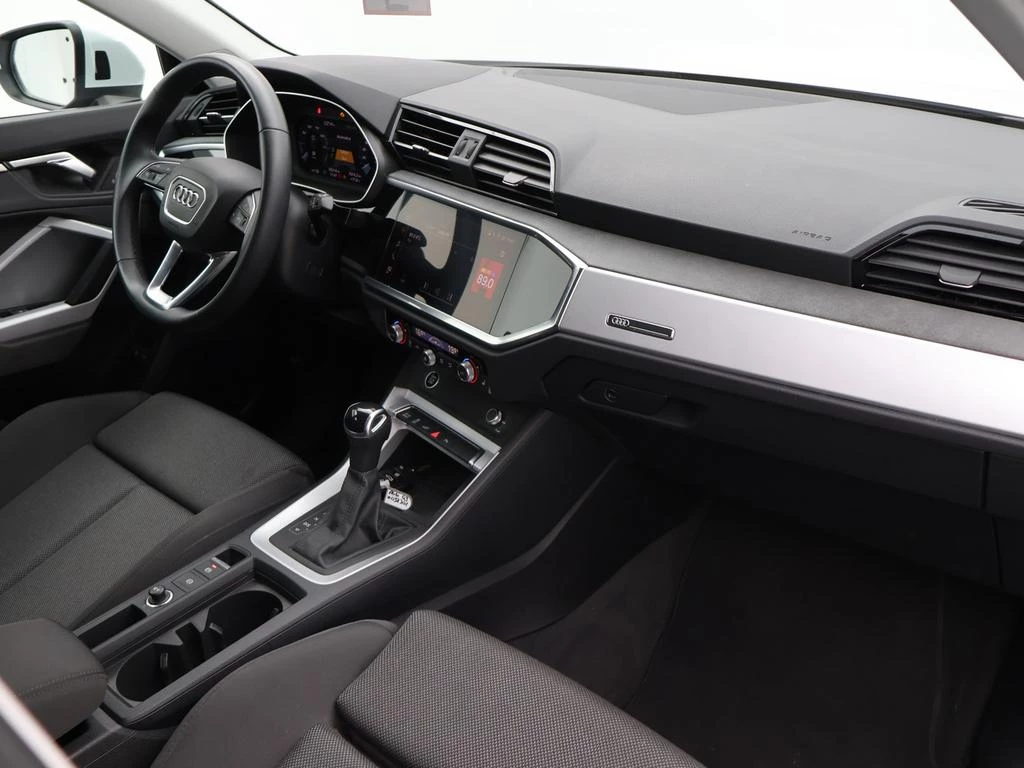 Audi Q3 PHEV Attraction PHEV 45TFSIe *AUTOMAAT*ACC*PDC*VIRTUAL COCKPIT*LANE ASSIST*...*