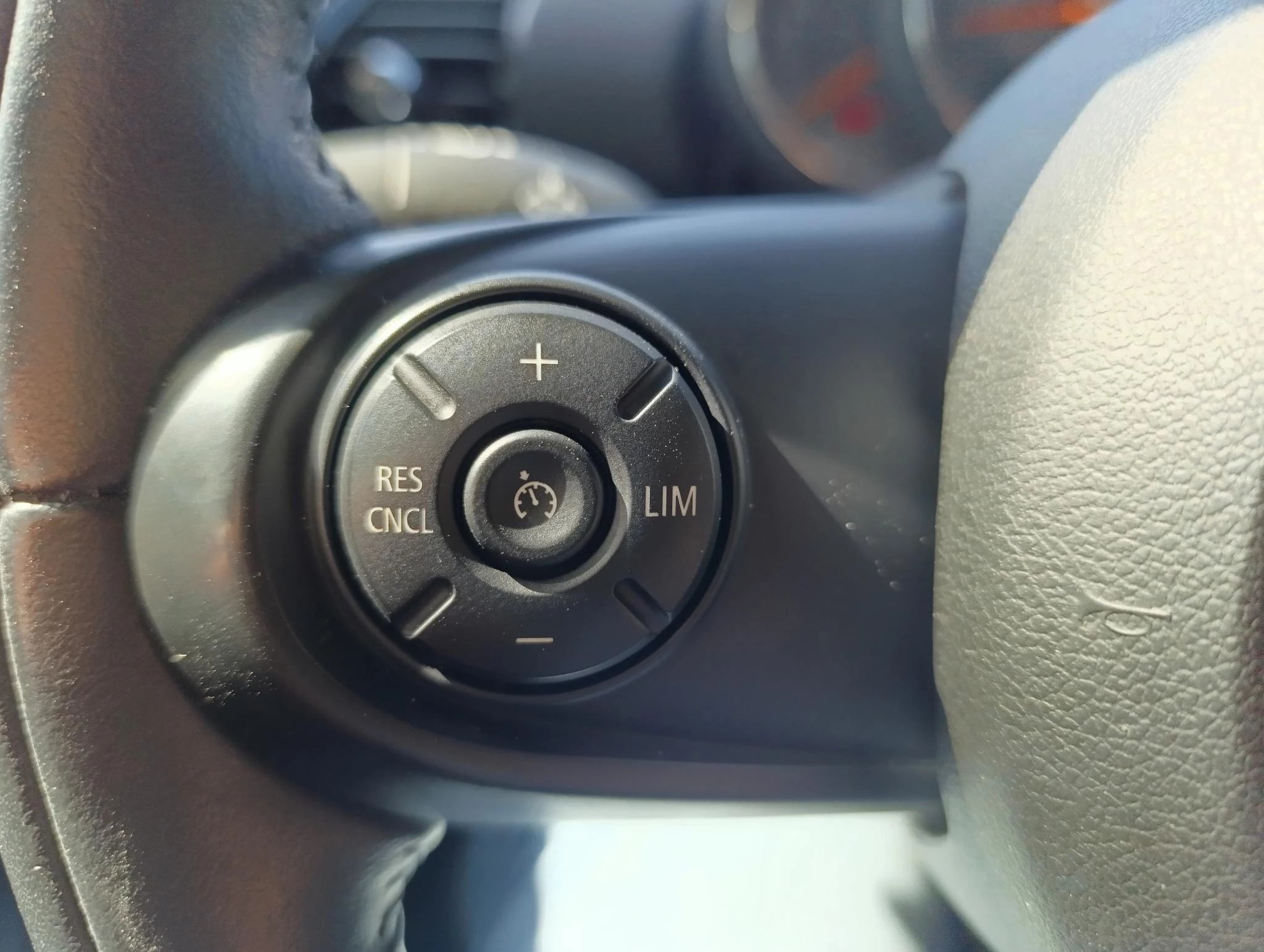 MINI-Clubman-image-15