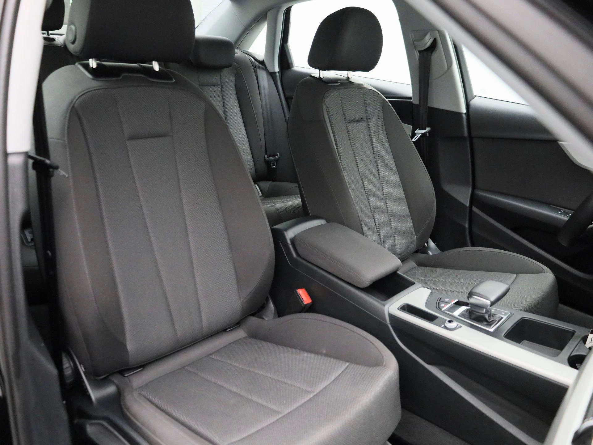 Audi-A4-image-36