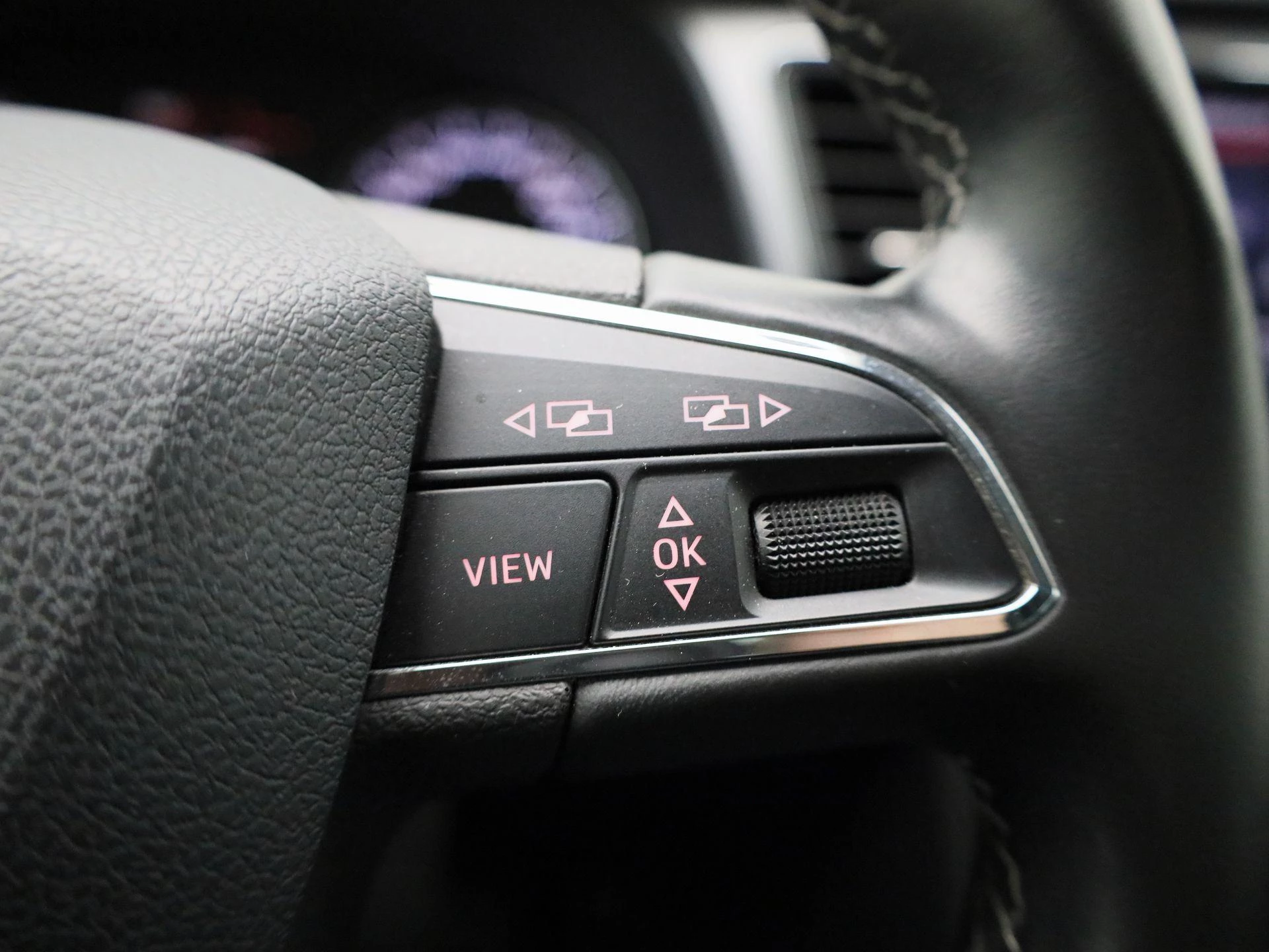 SEAT-Leon-image-14