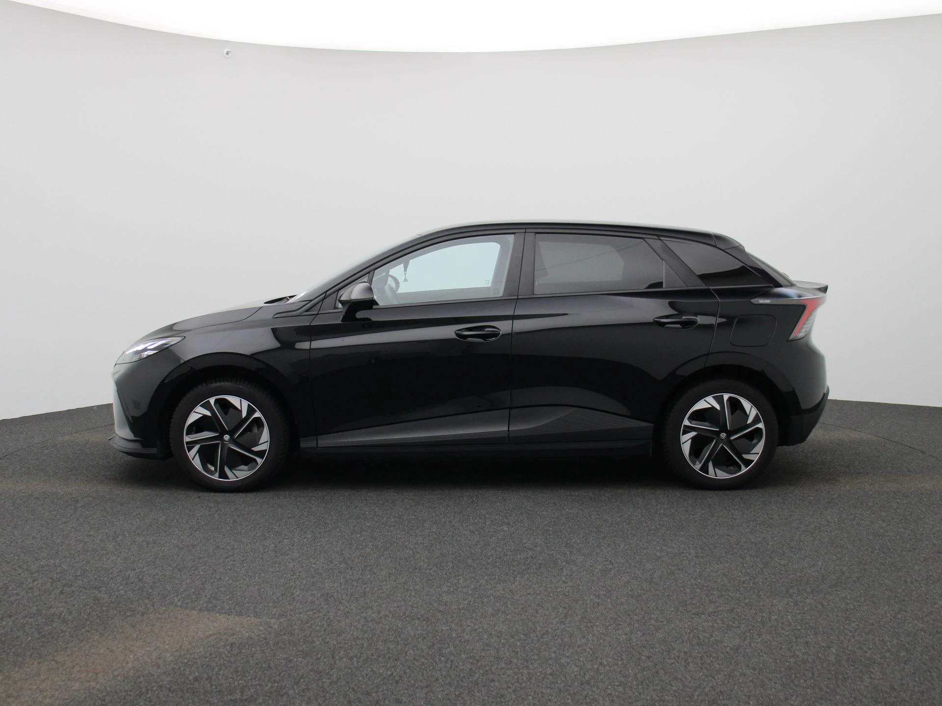 MG-MG4 EV-image-3