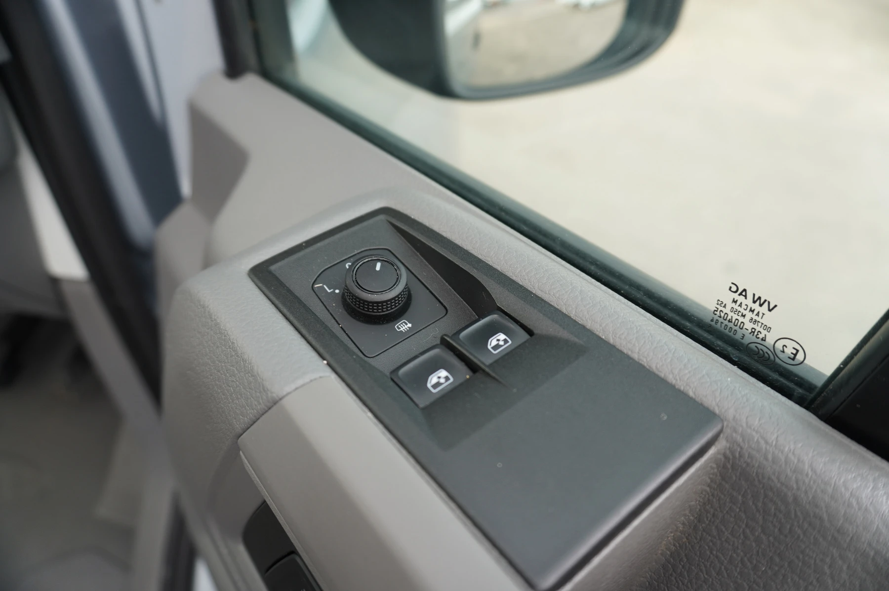 Volkswagen-Crafter-image-48