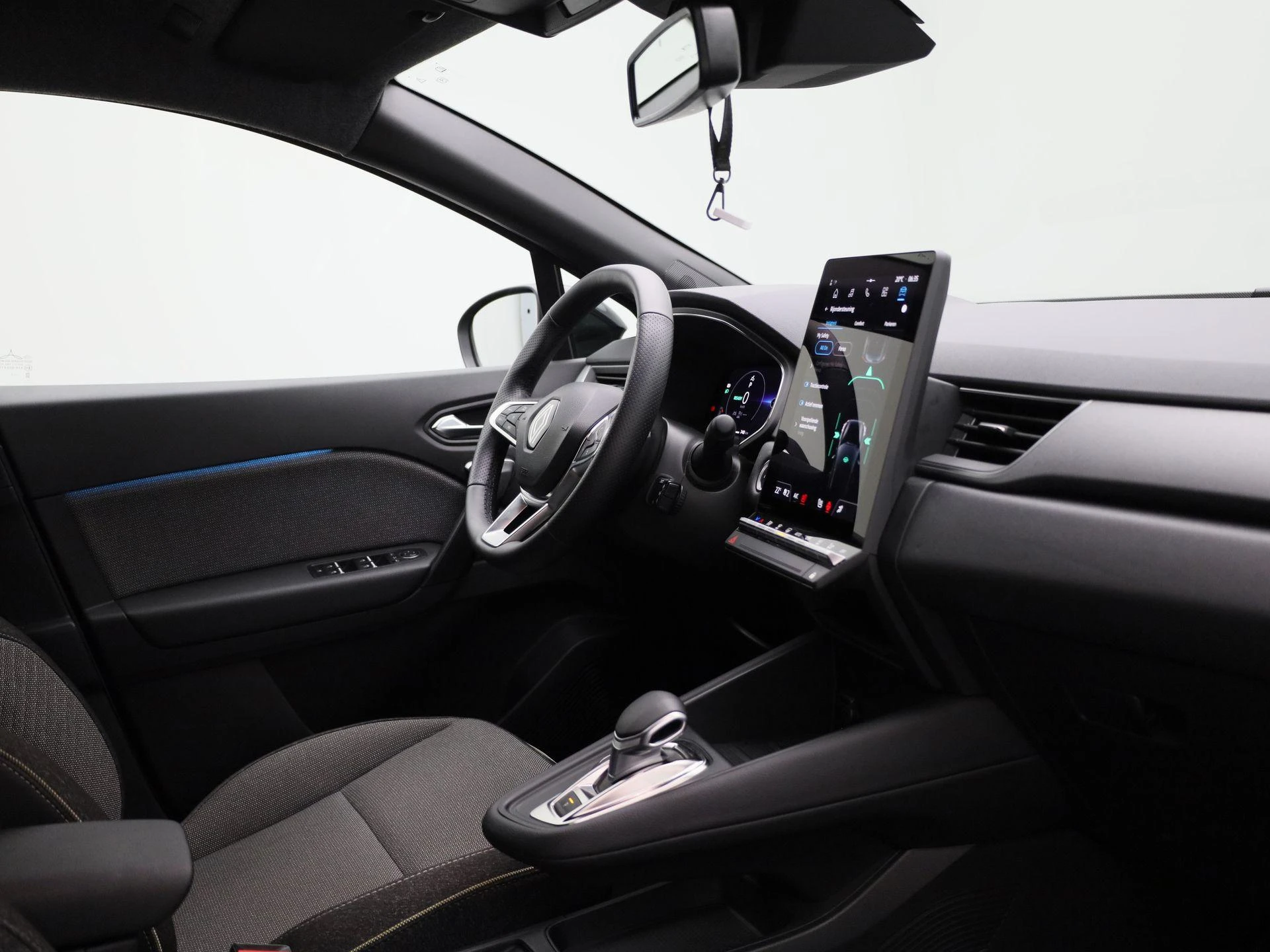 Renault-Captur-image-33