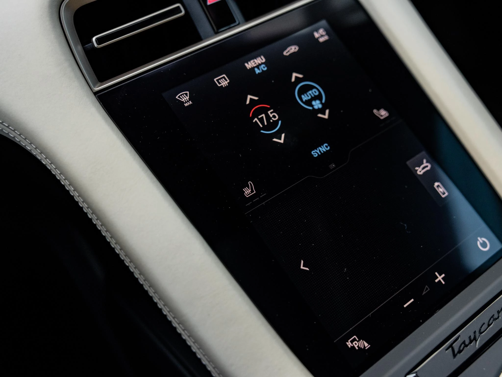 Porsche-Taycan-image-45