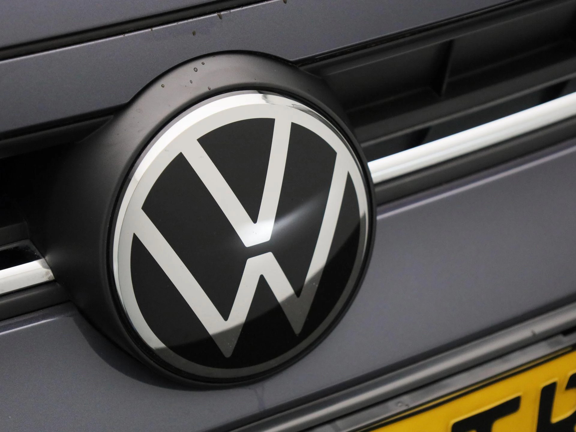Volkswagen-Polo-image-27