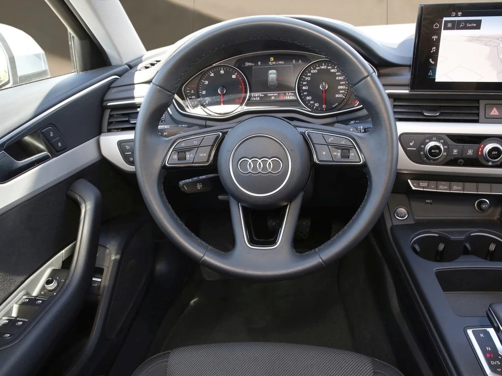 Audi A4 Avant 40 TFSI Pano*Navi*HuD*PDC*LED*Business*Sitzhzg.*eHeck