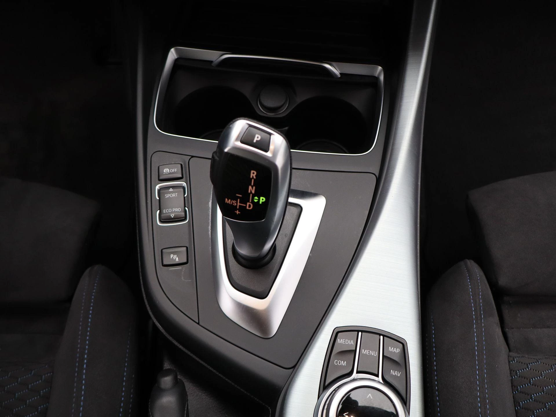 BMW-1 Serie-image-9