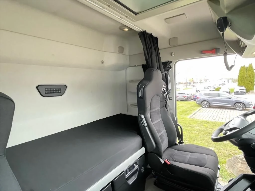 Iveco-X-Way-image-6