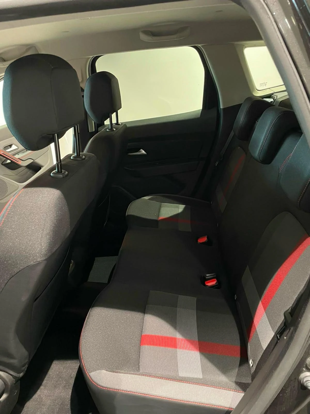 Dacia-Duster-image-18