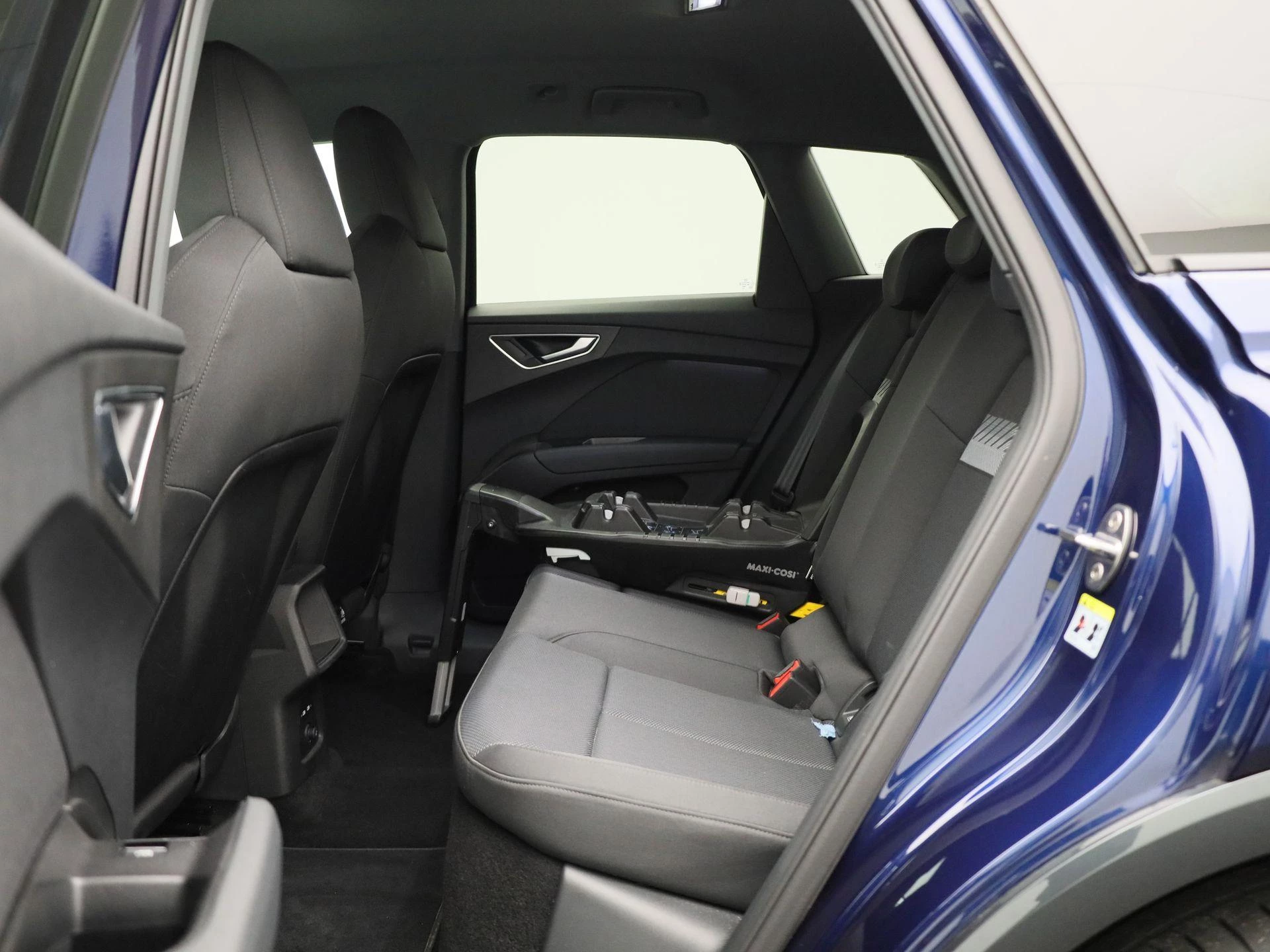 Audi-Q4 e-tron-image-11