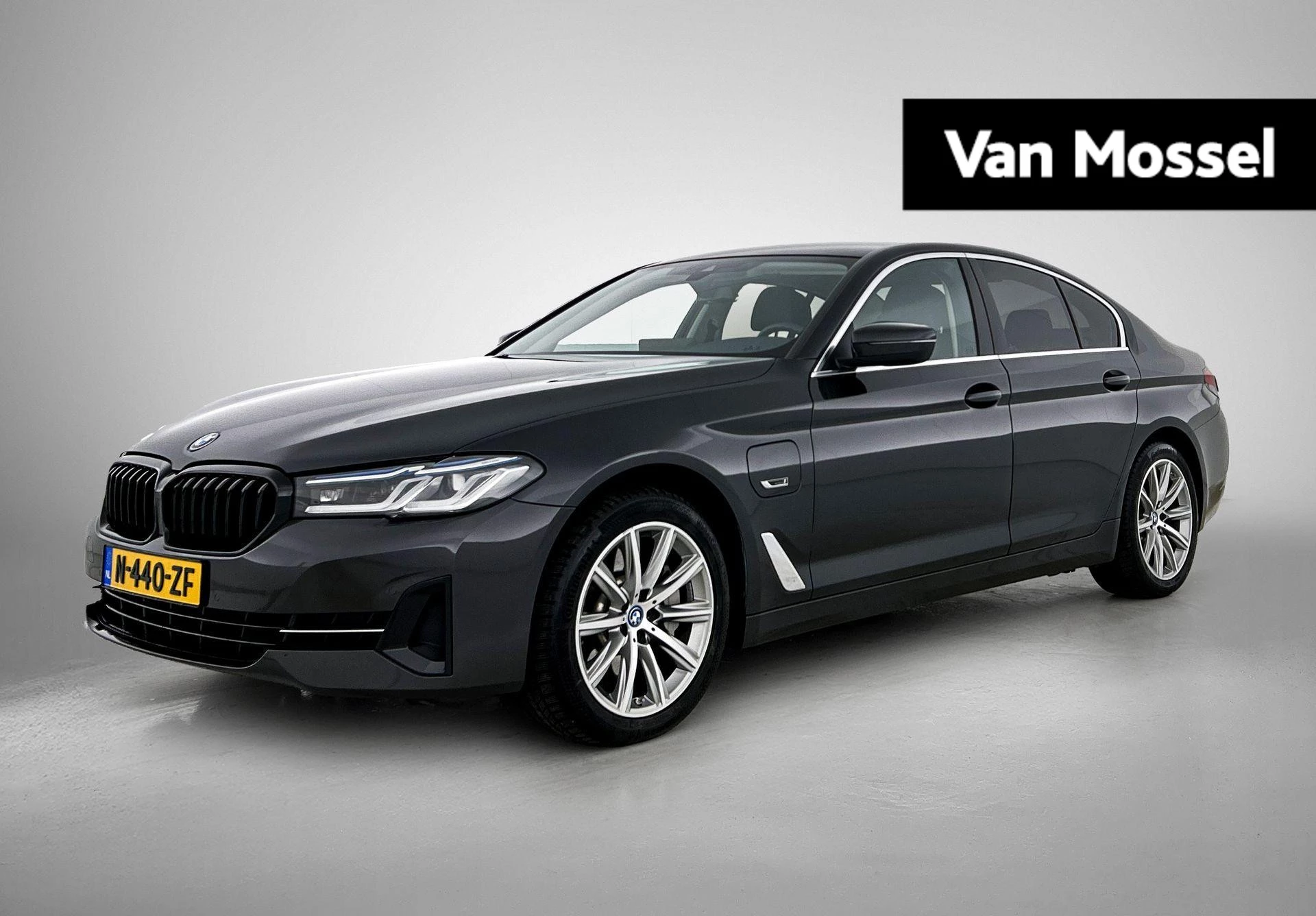 BMW-5 Serie-image-0