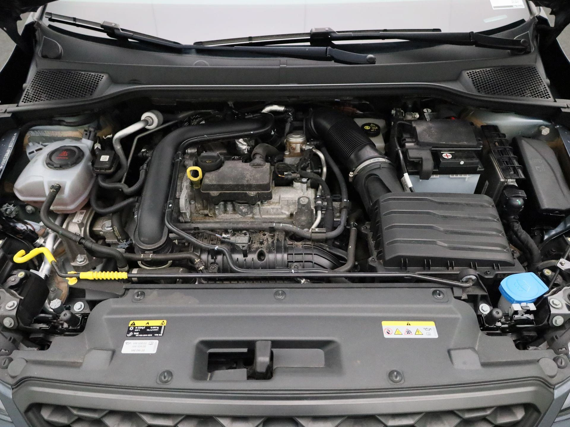 SEAT-Arona-image-25