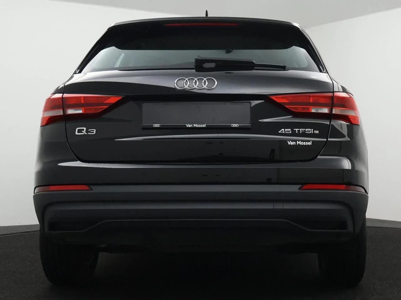 Audi-Q3-image-13