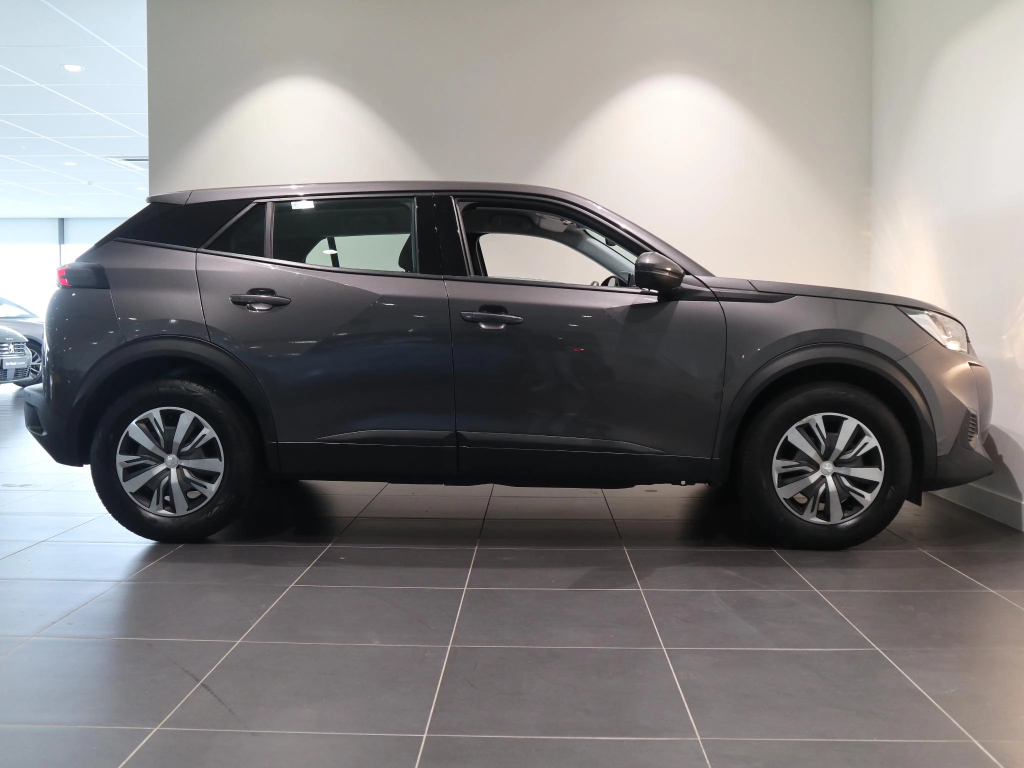 Peugeot-2008-image-6