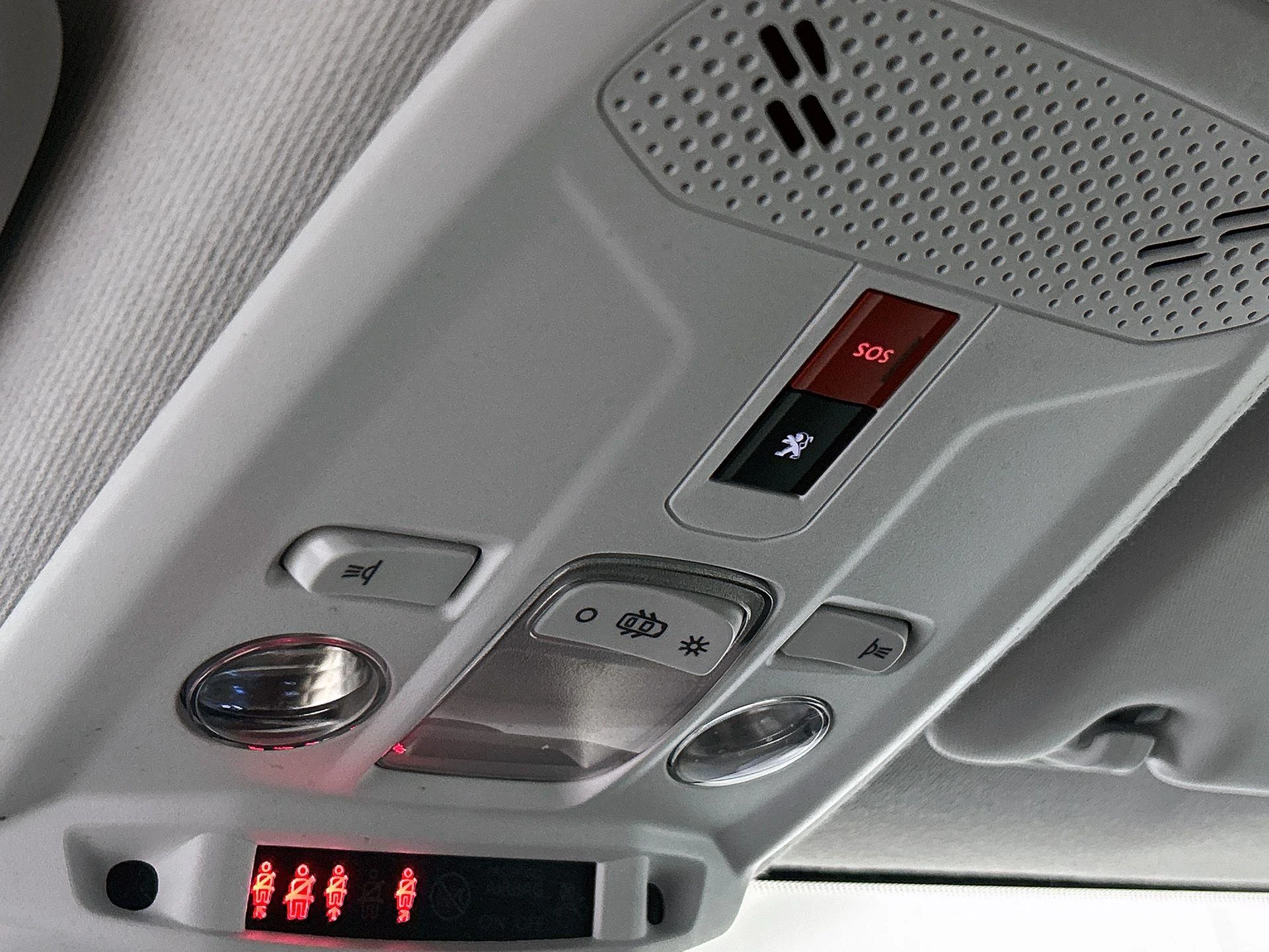 Peugeot e-208 EV Allure 50 kWh