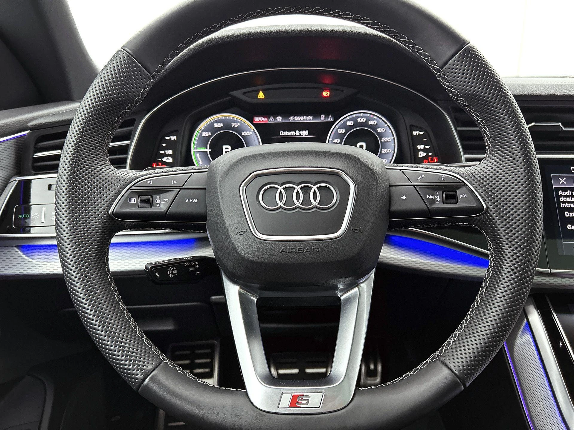 Audi-Q8-image-35