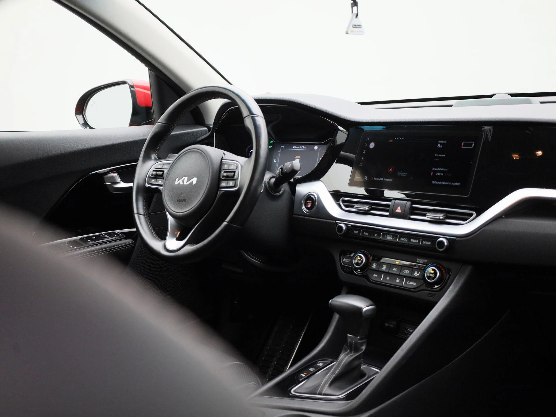 Kia-Niro-image-35