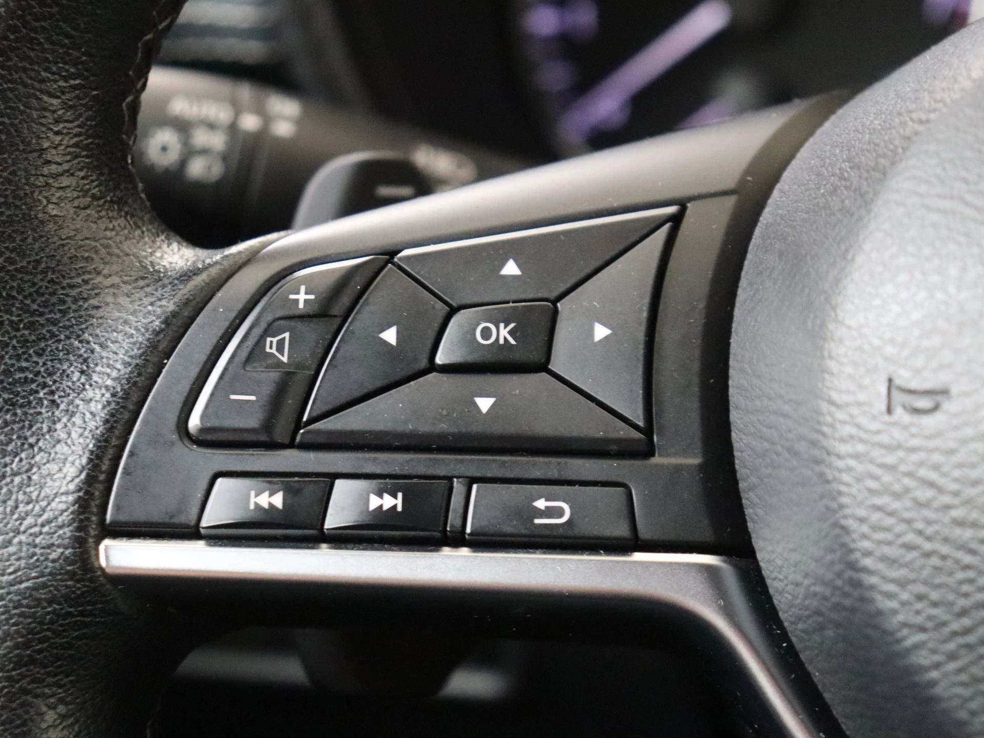 Nissan-Juke-image-12
