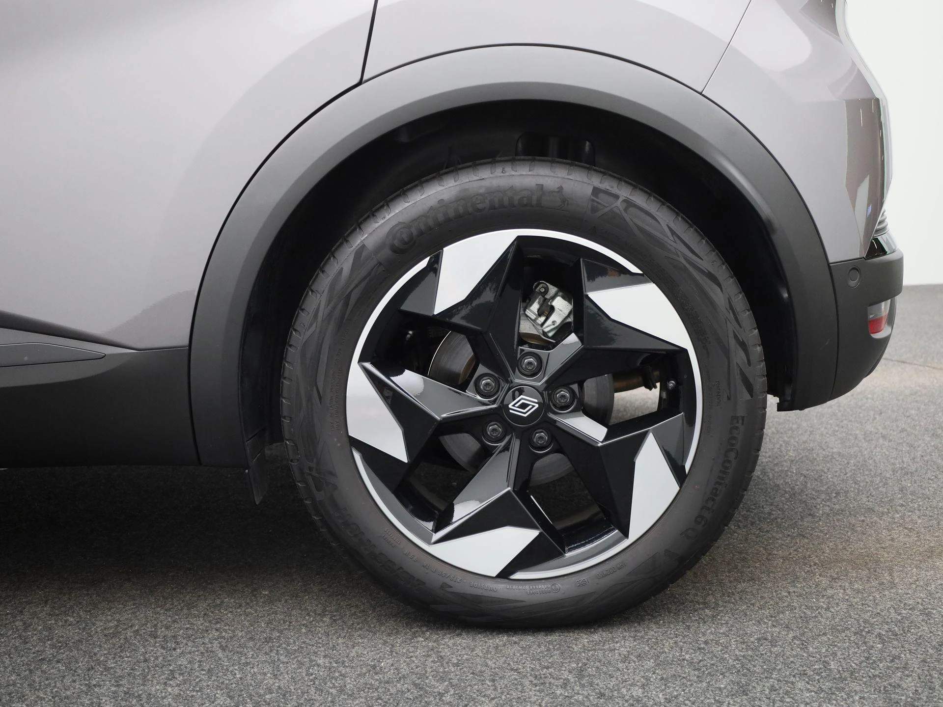 Renault-Captur-image-12