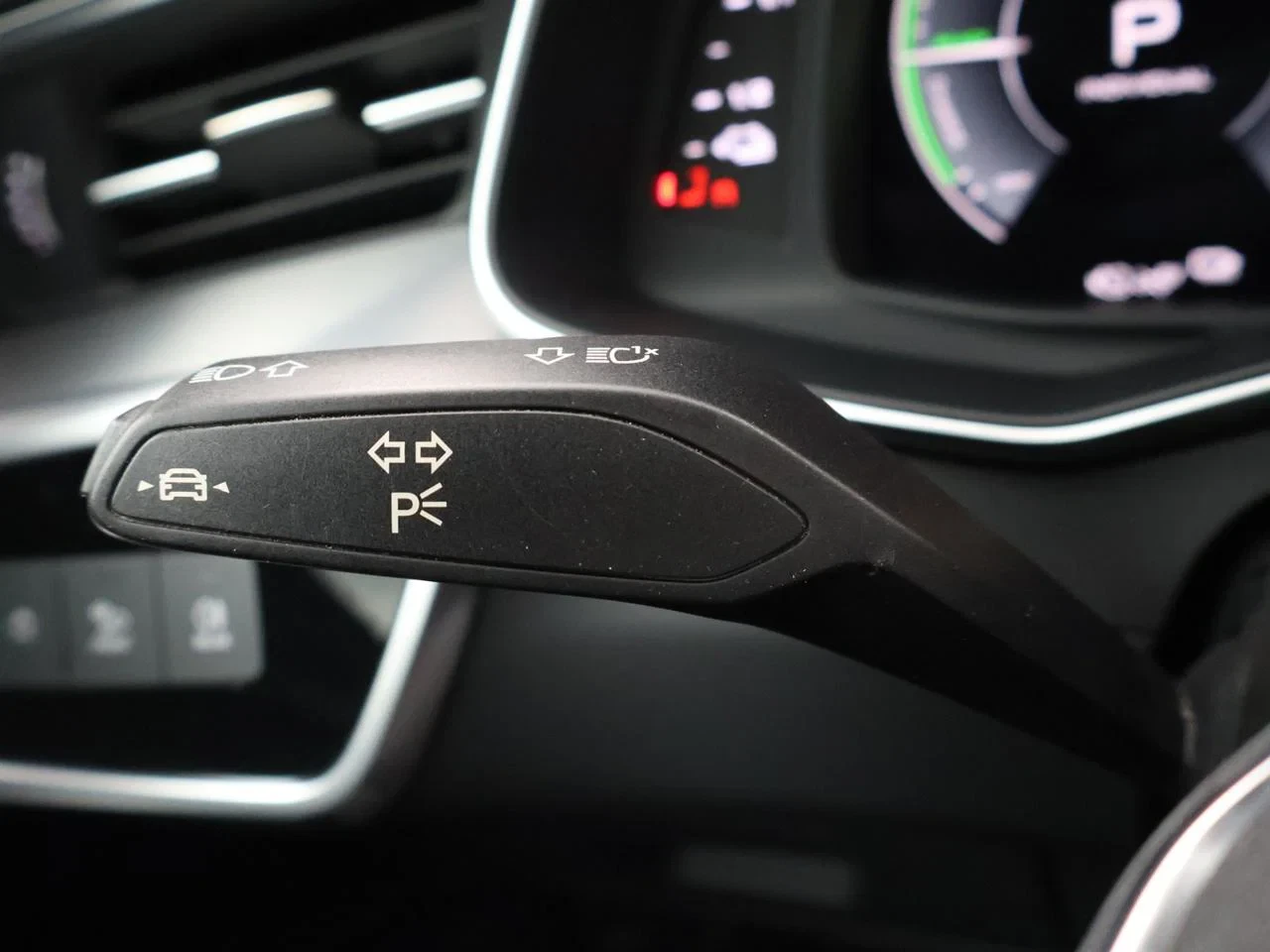 Audi-A6-image-16