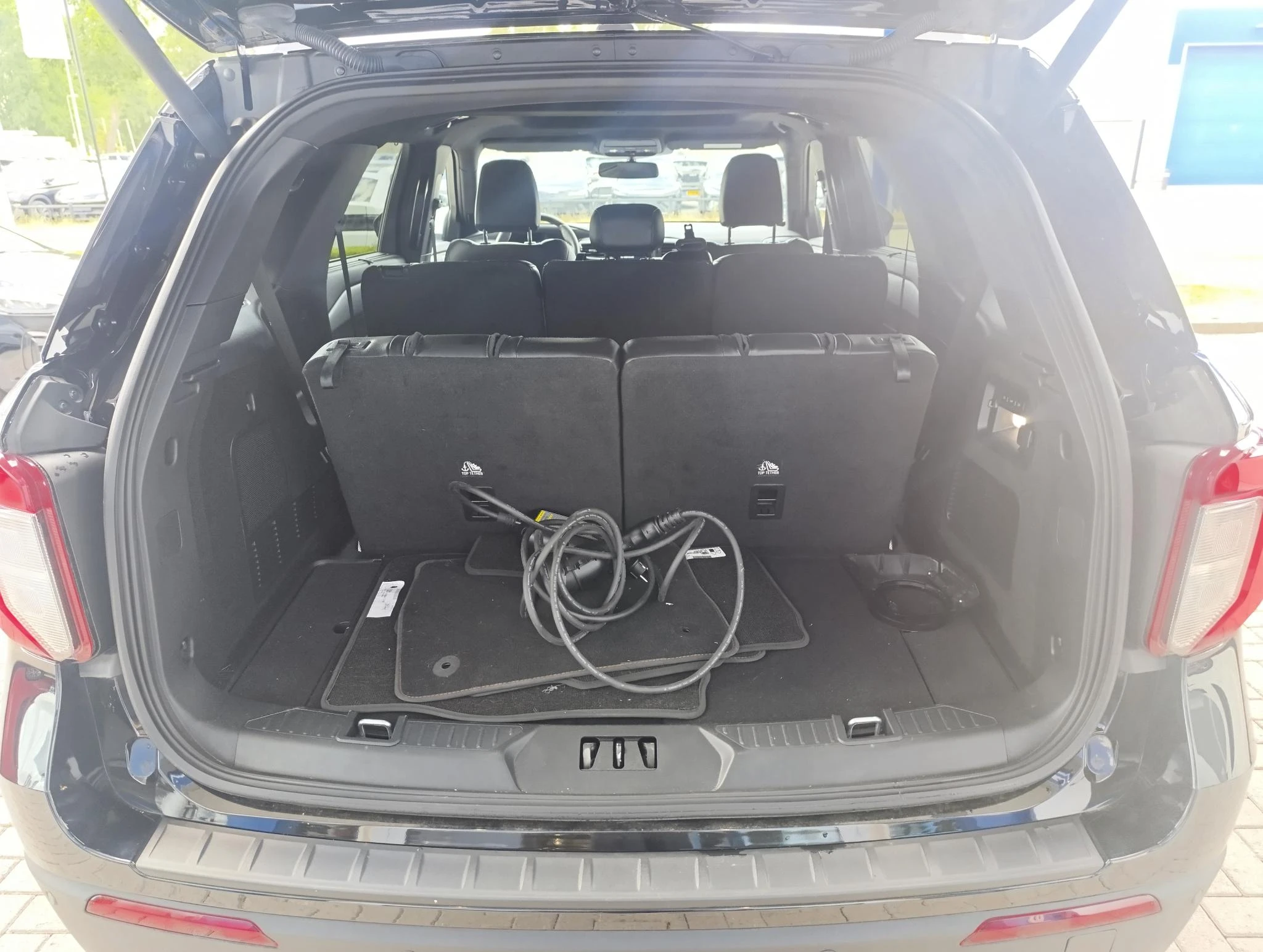 Ford-Explorer-image-16