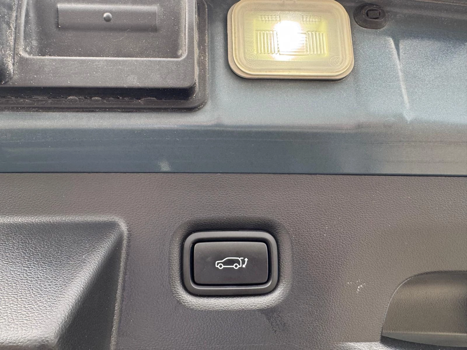 Hyundai-IONIQ 5-image-6