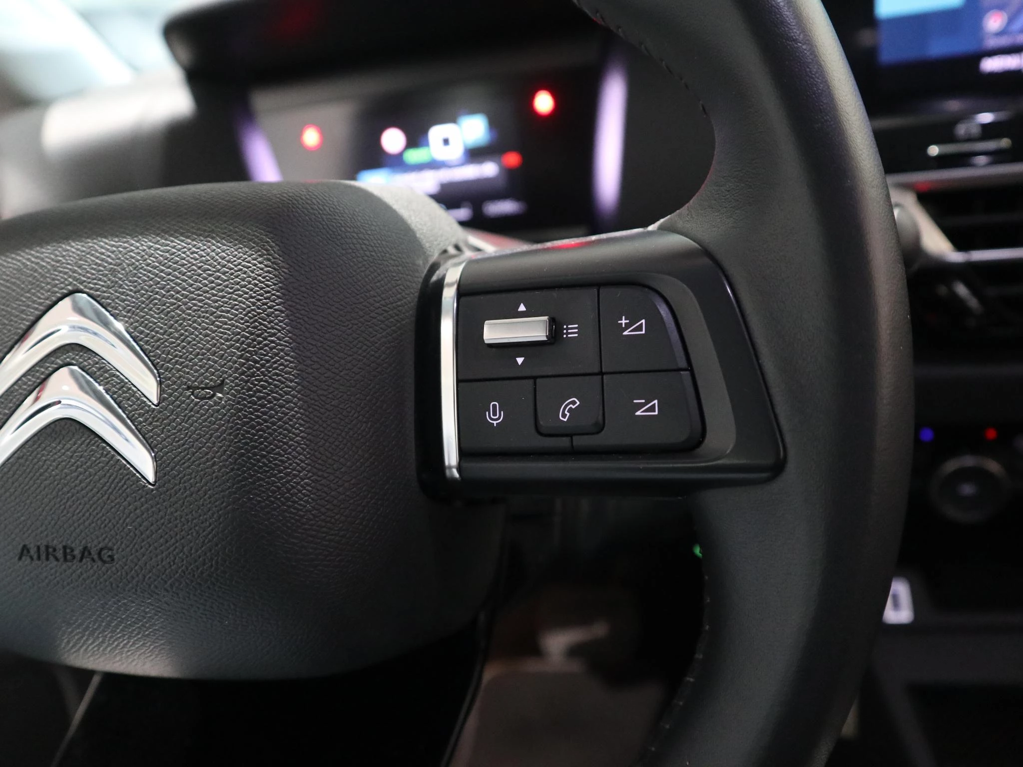 Citroën-ë-C4-image-13