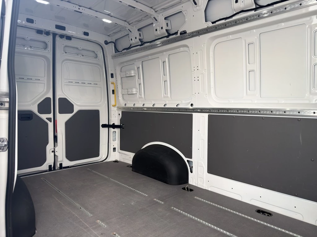 Volkswagen Crafter Kasten 30 mittellang Hochdach *KAMERA*AHK*TOTWINKEL*