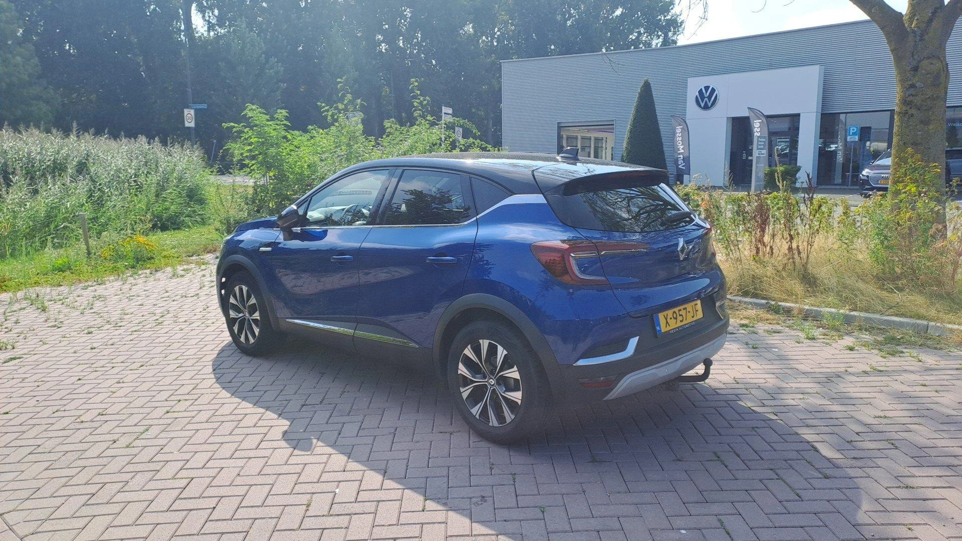 Renault-Captur-image-3