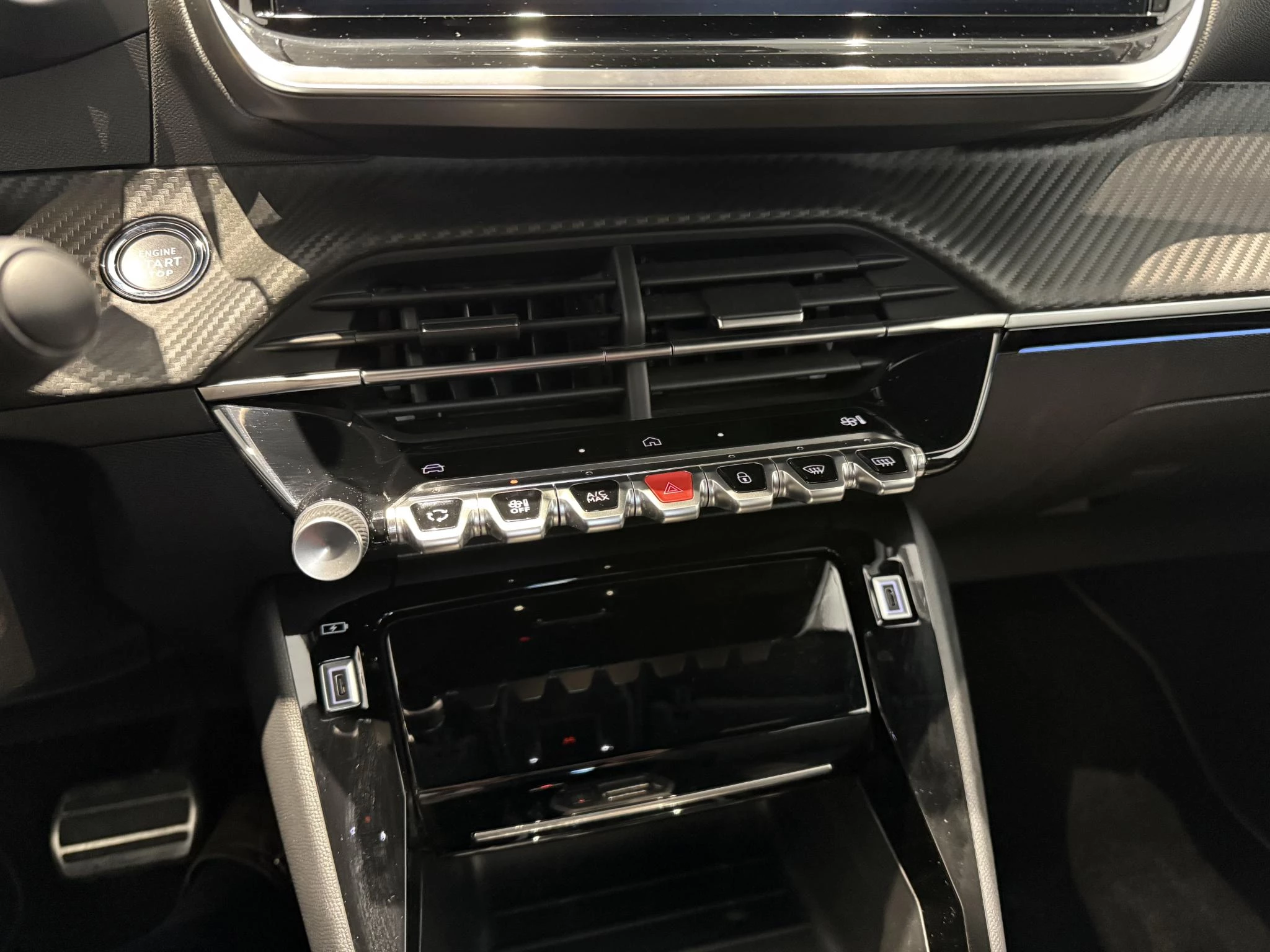 Peugeot 208 1.2 Hybrid 145 e-DCS6 GT