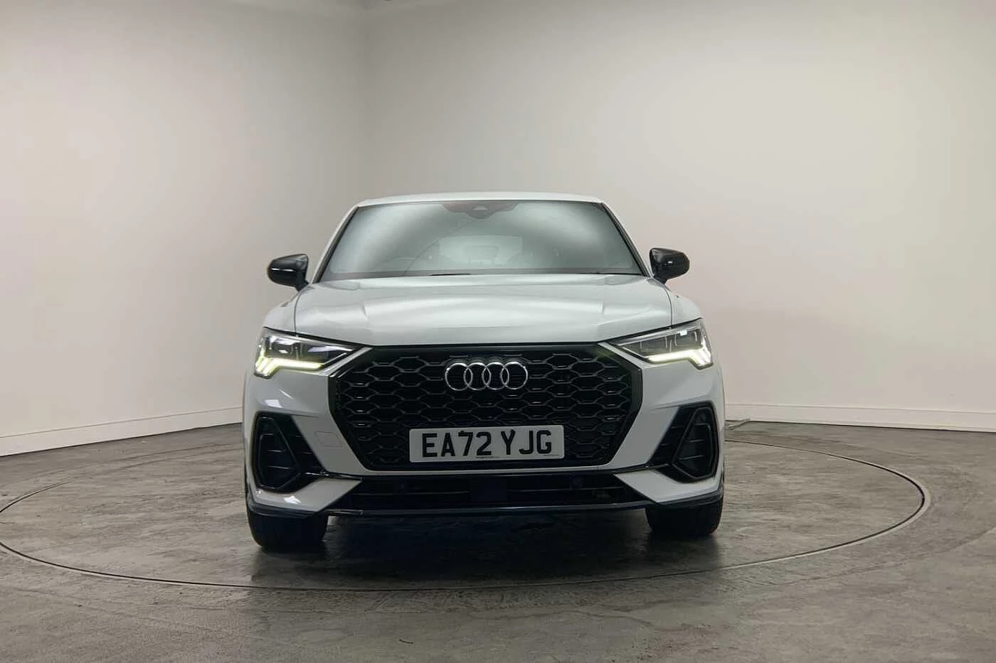 Audi-Q3-image-6